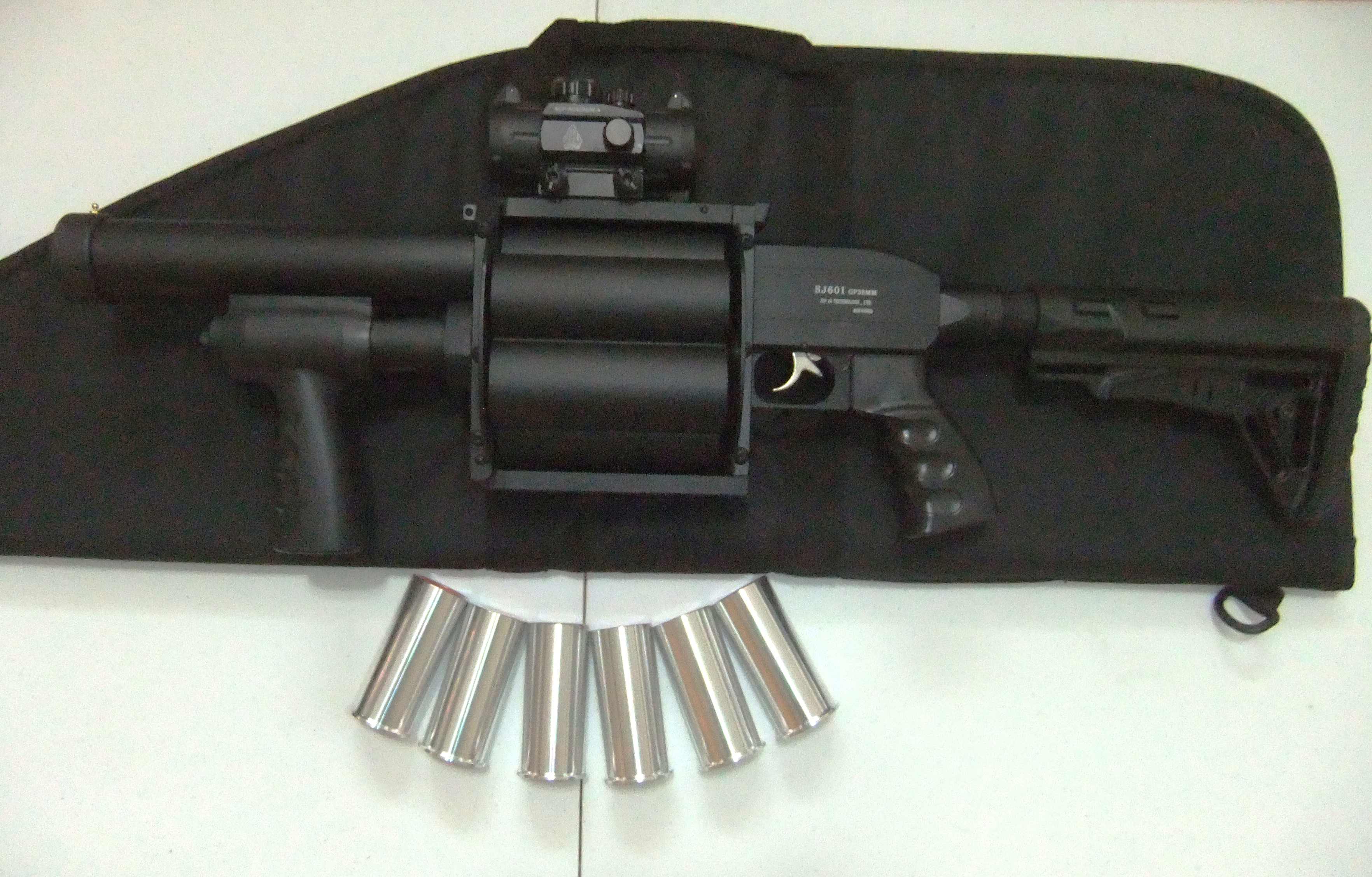 IWA 6 Shot Rotary Tactical 37mm Launcher Package