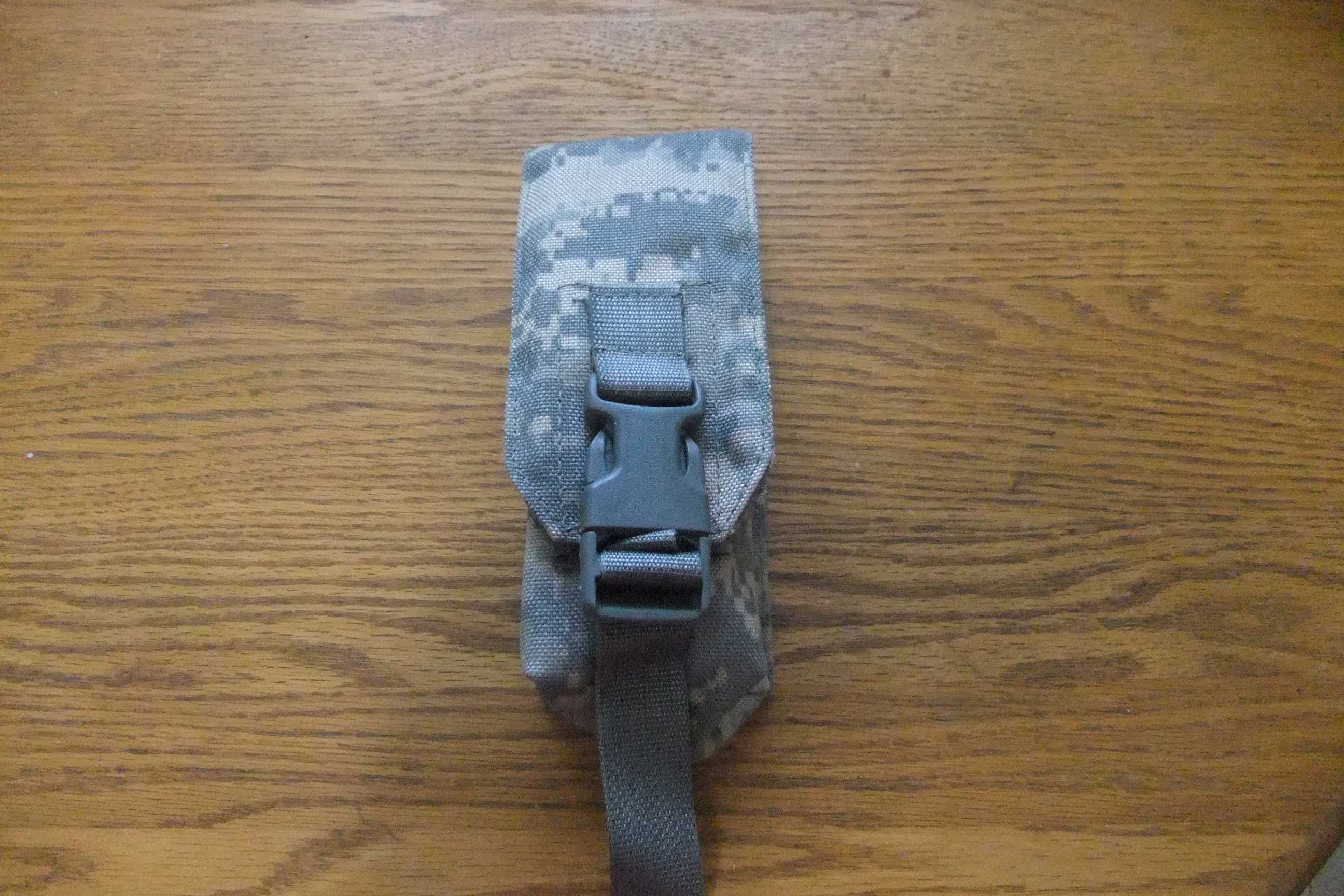 Flash Bang Storage MOLLE Pouch