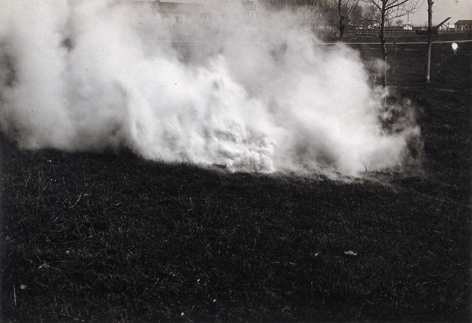 37mm High Volume White Smoke Signals