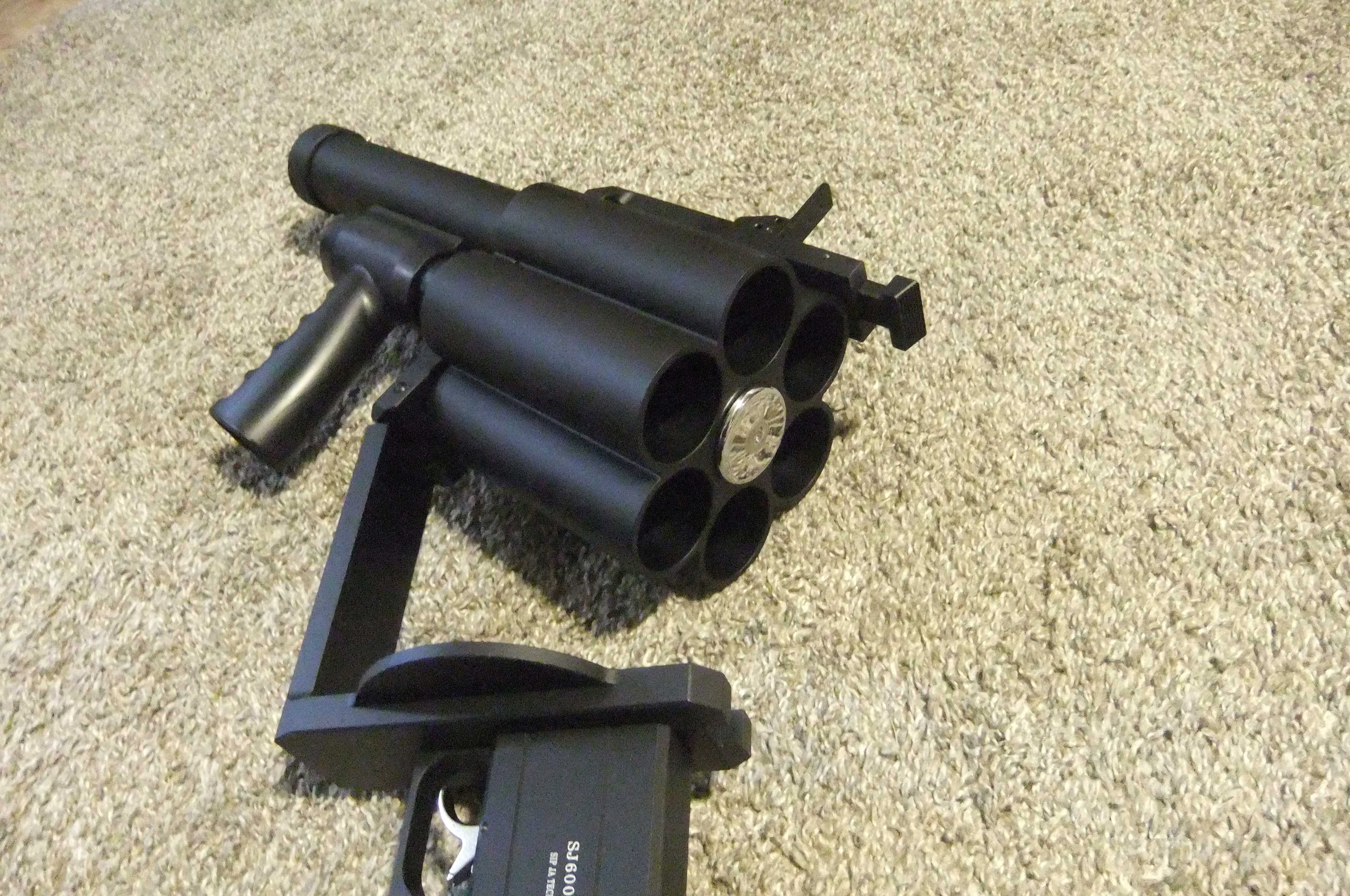 6 Shot Rotary Tactical 37mm Launcher